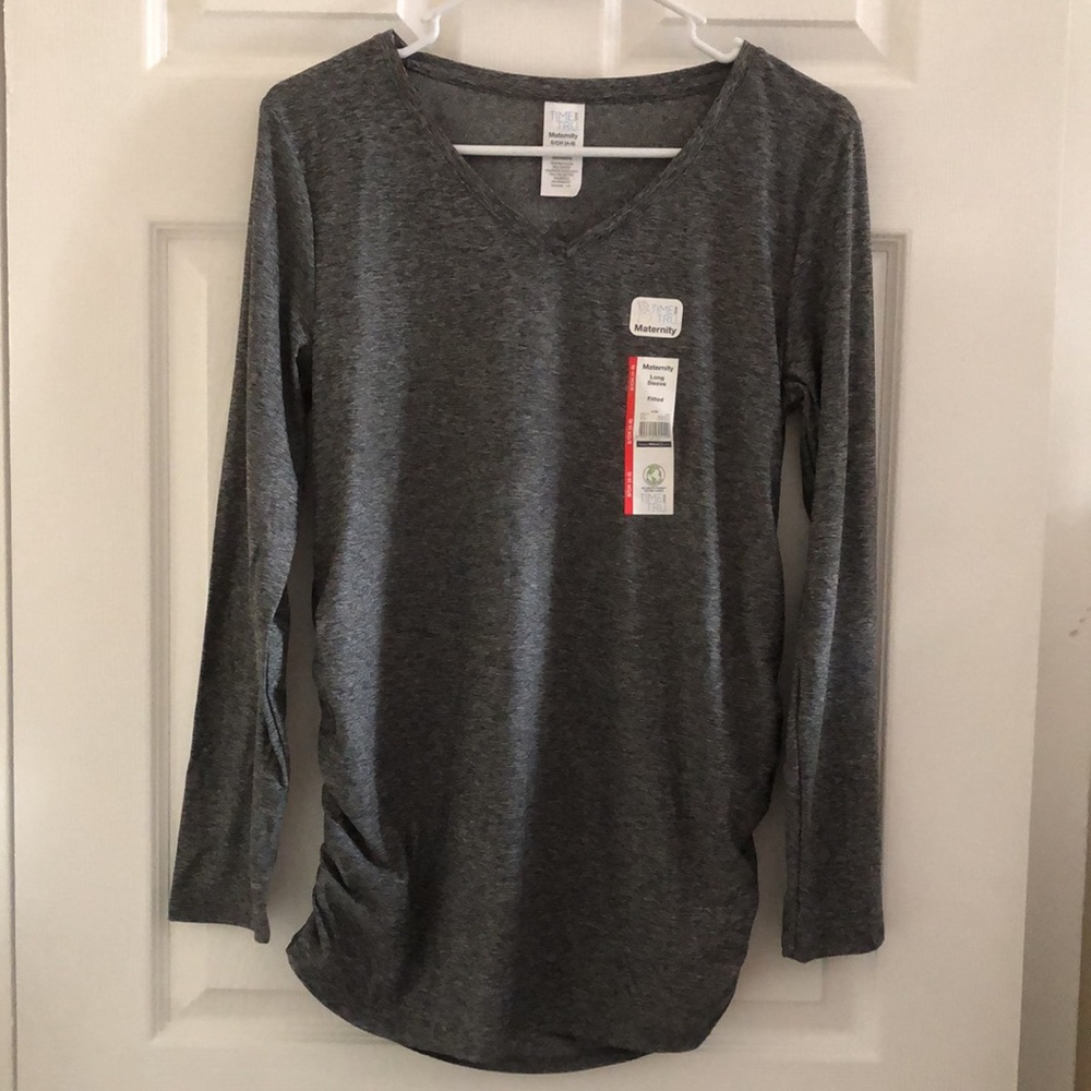 NWT Maternity Fitted Long Sleeve T-Shirt in Grey - Picture 1 of 9